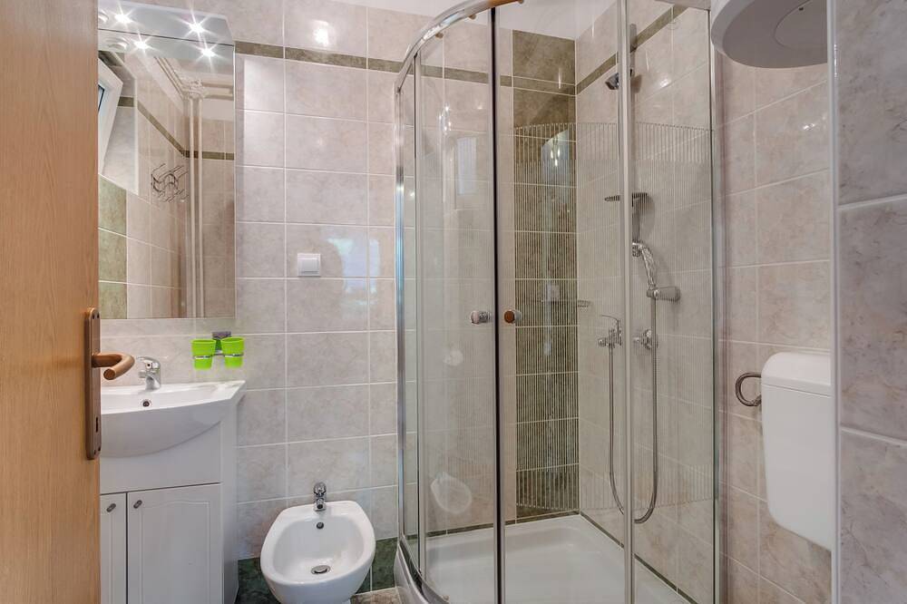 Ganze Wohnung, Uživajte sa svojom obitelji u ovom modernom smještaju. Apartman Dejan 1. in Mali Lošinj, Lošinj