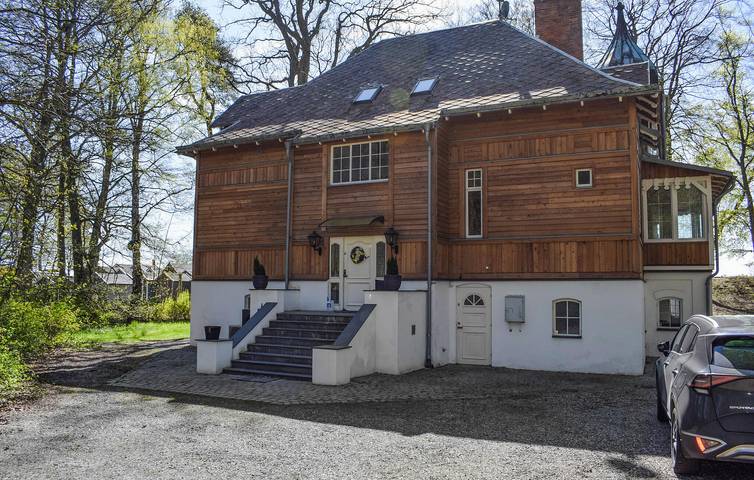 Ferienhaus für 8 Personen, mit Terrasse und Whirlpool in Ystad - 3