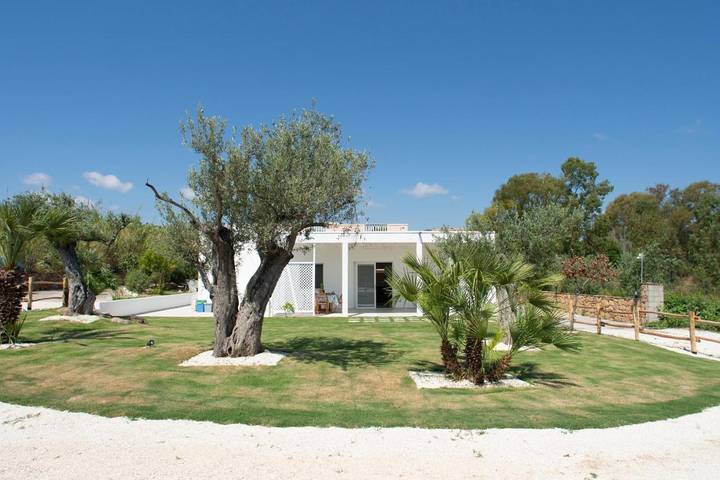 Casa vacanza per 6 persone, con giardino e panorama, con animali domestici - 1