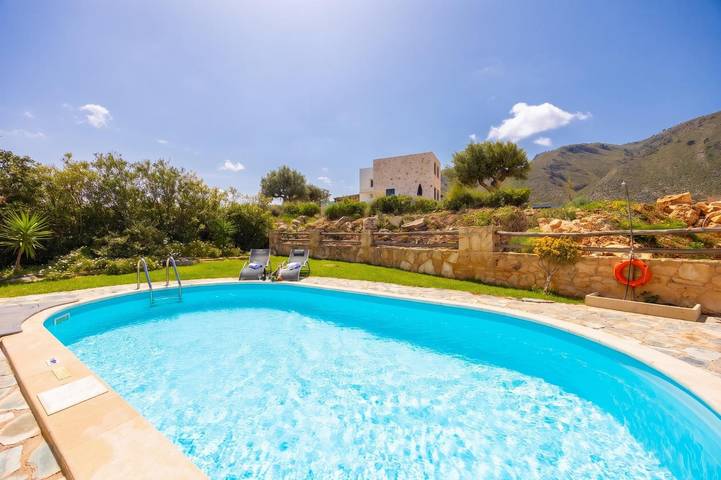 Location de vacances pour 5 personnes, avec Vue sur l’océan et Jardin à La Canée - 4