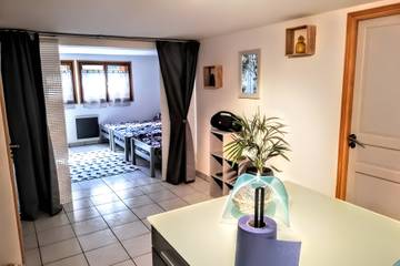 Appartement De Vacances pour 7 Personnes dans Marly-la-Ville, Val-d'Oise, Photo 2
