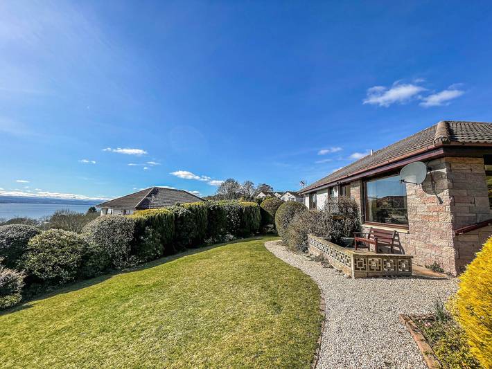 Holiday rental for 4 people, with Garden in Moray Firth