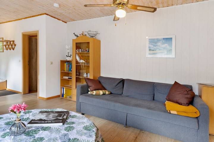 Ganze Wohnung, Apartment Behling 3 mit Balkon in Liepe, Brandenburgische Seenplatte GmbH Region