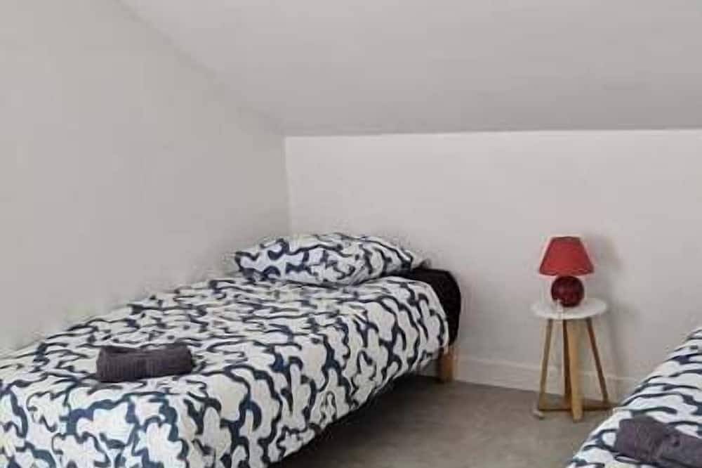 Ganze Wohnung, Apartment-Eigenes Badezimmer in La Ferté-sous-Jouarre, Seine-et-Marne