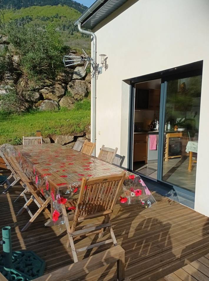 Gîte pour 10 personnes, avec terrasse et jardin, animaux acceptés à Sazos - 3
