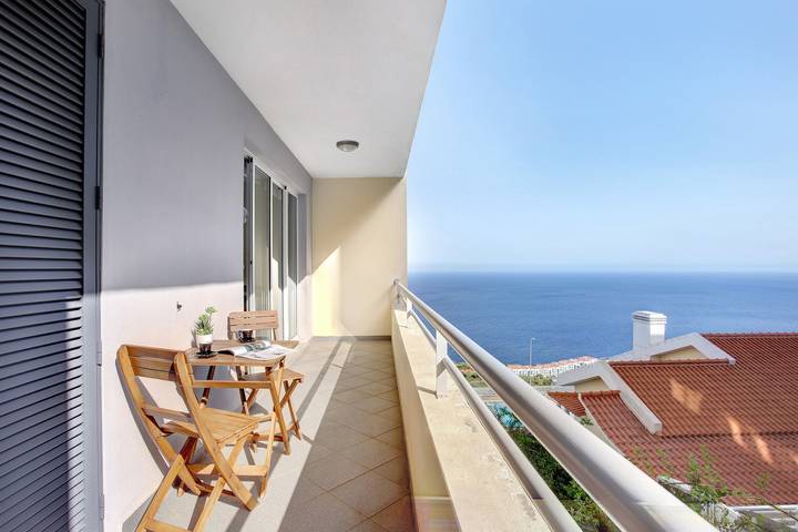 Gîte pour 4 personnes, avec balcon à Caniço