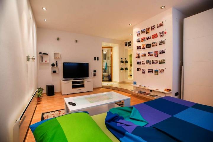 Appartement de vacances pour 3 personnes, avec piscine, adapté aux familles