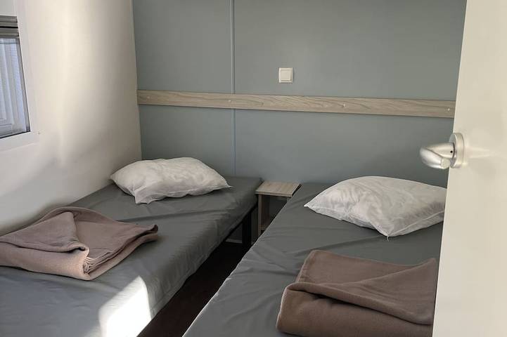 Camping voor 4 personen, met sauna en zwembad in Portiragnes Plage