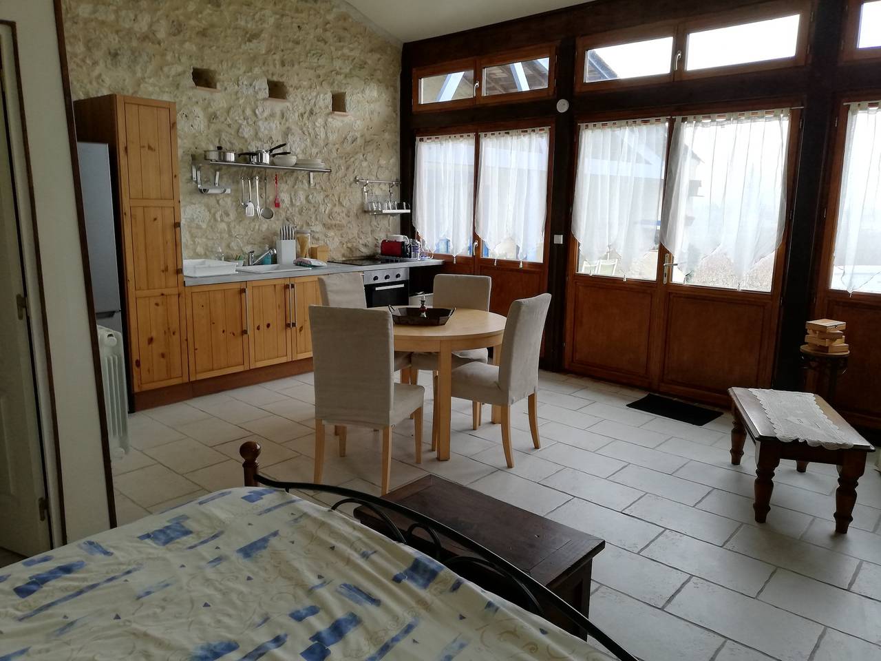 Studio entier, Studio pour 2 personnes avec terrasse in Saint-Méard-de-Gurçon, Périgord Pourpre