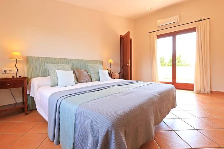 Moderne Finca, privater Pool, gepflegter Garten, Grillbereich, WiFi, Klimanlagen in Inca, Mallorca Inselmitte