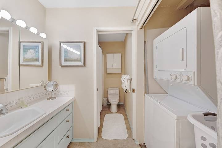 Vacation apartment for 6 people, with sauna and hot tub as well as balcony and pool - 1