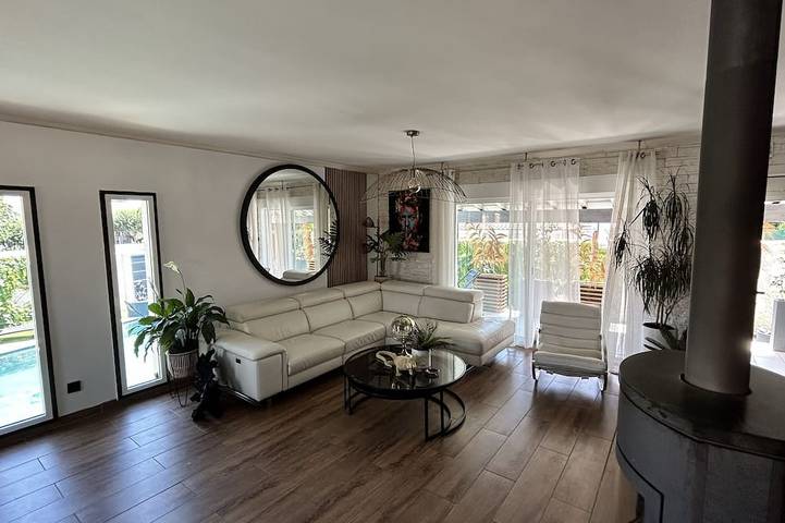 Location de vacances pour 9 personnes, avec jardin et jacuzzi à Garons - 3