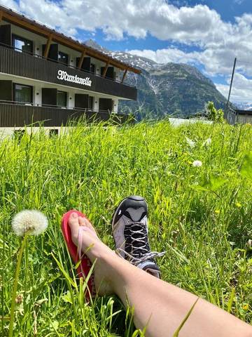 Maison d’hôte pour 3 personnes, avec vue ainsi que jardin et sauna à Lech
