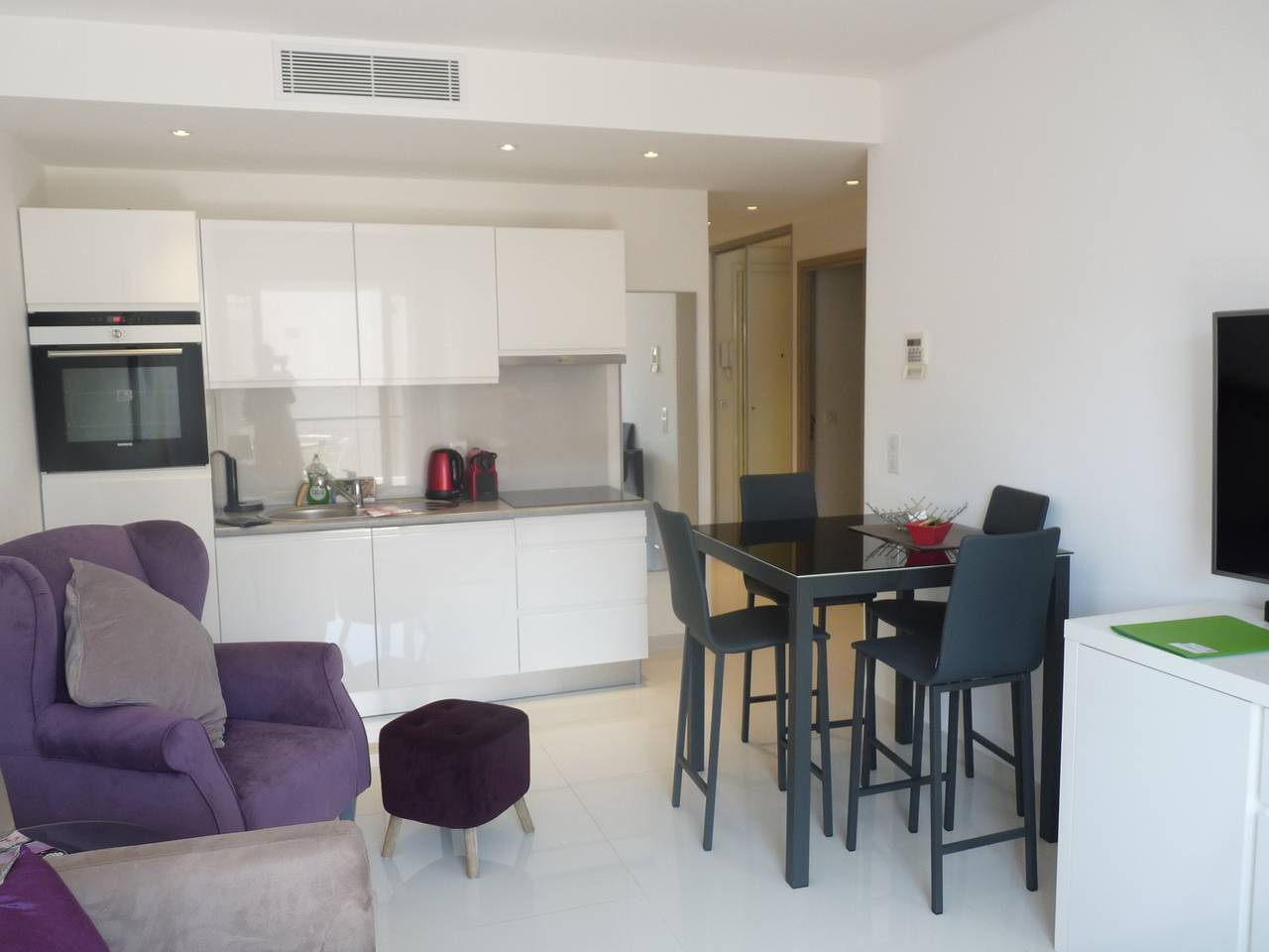 Ganze Wohnung, Ferienwohnung für 4 Personen mit Terrasse in Cannes, Mittelmeerküste (Frankreich)