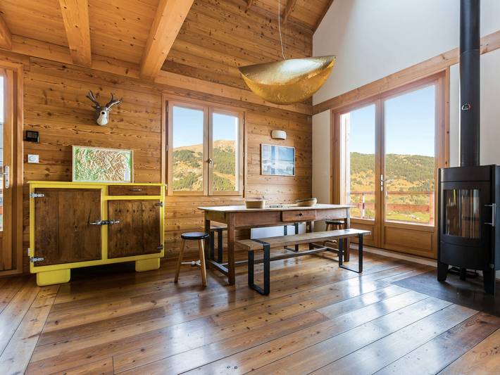 Chalet d'Exception Vars - Vue Montagne, 3 Chambres, Parking in Vars (station de ski), Vars