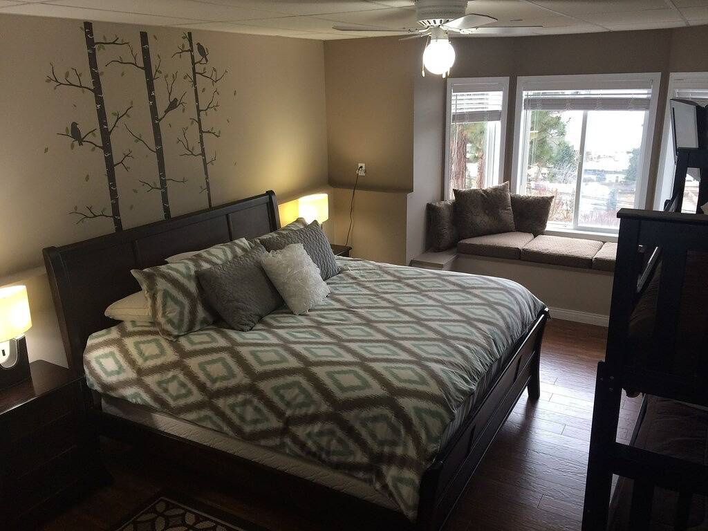 Schöne 750sqf privaten suite..Spectacular Ansicht, in der Nähe der Innenstadt! in Peachland, Regional District of Central Okanagan