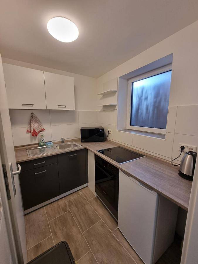 Ganze Wohnung, Twin Room with Private Bathroom in Lehrte, Hannover und Umgebung