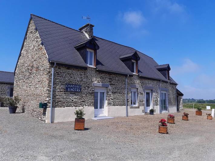 Gîte pour 2 personnes, avec jardin ainsi que terrasse et vue à Tanis