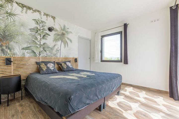 Location de vacances pour 8 personnes, avec jardin, animaux acceptés à Le Puy-Sainte-Réparade - 2