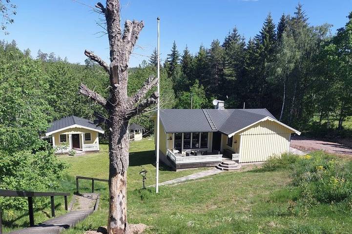 Ferienhaus für 5 Personen, mit Terrasse und Garten