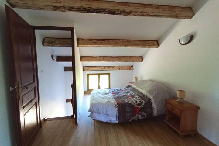Location de vacances pour 7 personnes, avec jardin, animaux acceptés à Saint-Étienne-Vallée-Française - 4