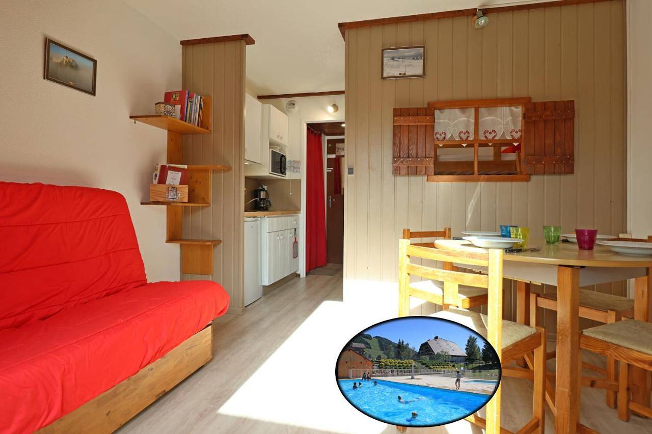 Appartement entier, Studio 4 personnes, pied des pistes ski et Vtt in Mouthe-Lac et Mont d’Or, Jura Francais