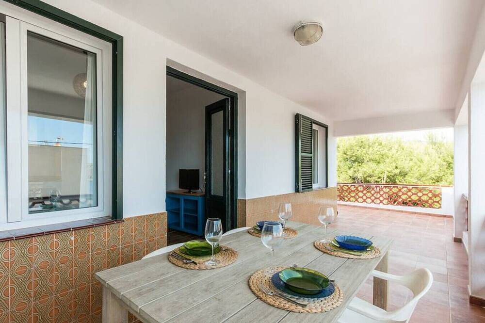 Appartamento intero, Charming 3 bedroom apart.10 mts walking from beach in Sa Mesquida, Mahon