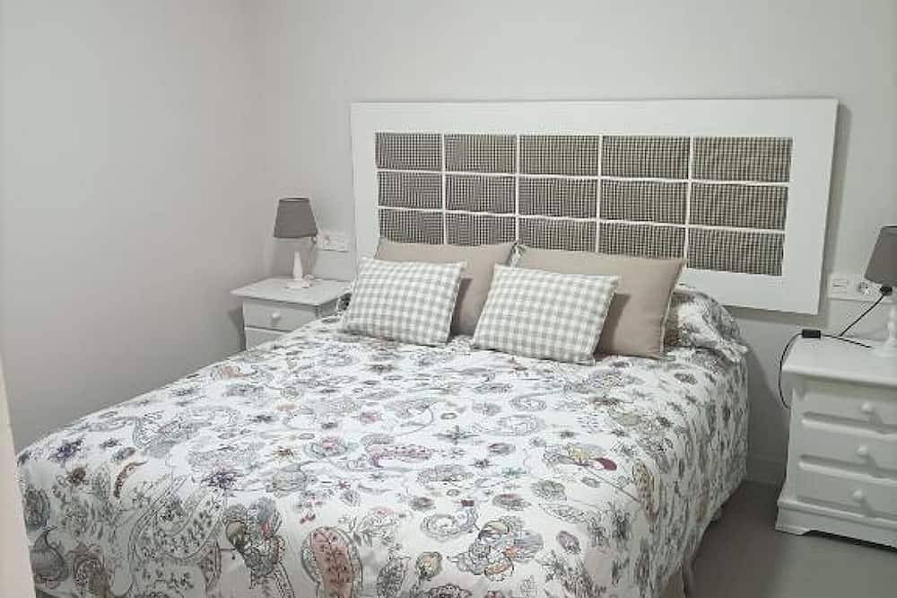 Entire apartment, Marea Apartamento Bien Ubicado y Equipado in Adra, Costa de Almería