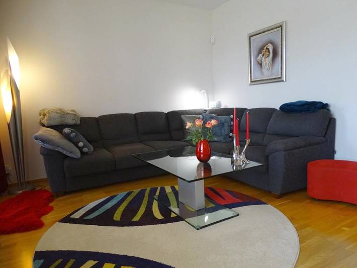 Gîte pour 5 personnes, avec Balcon et Terrasse ainsi que Jardin et Sauna dans Tampere