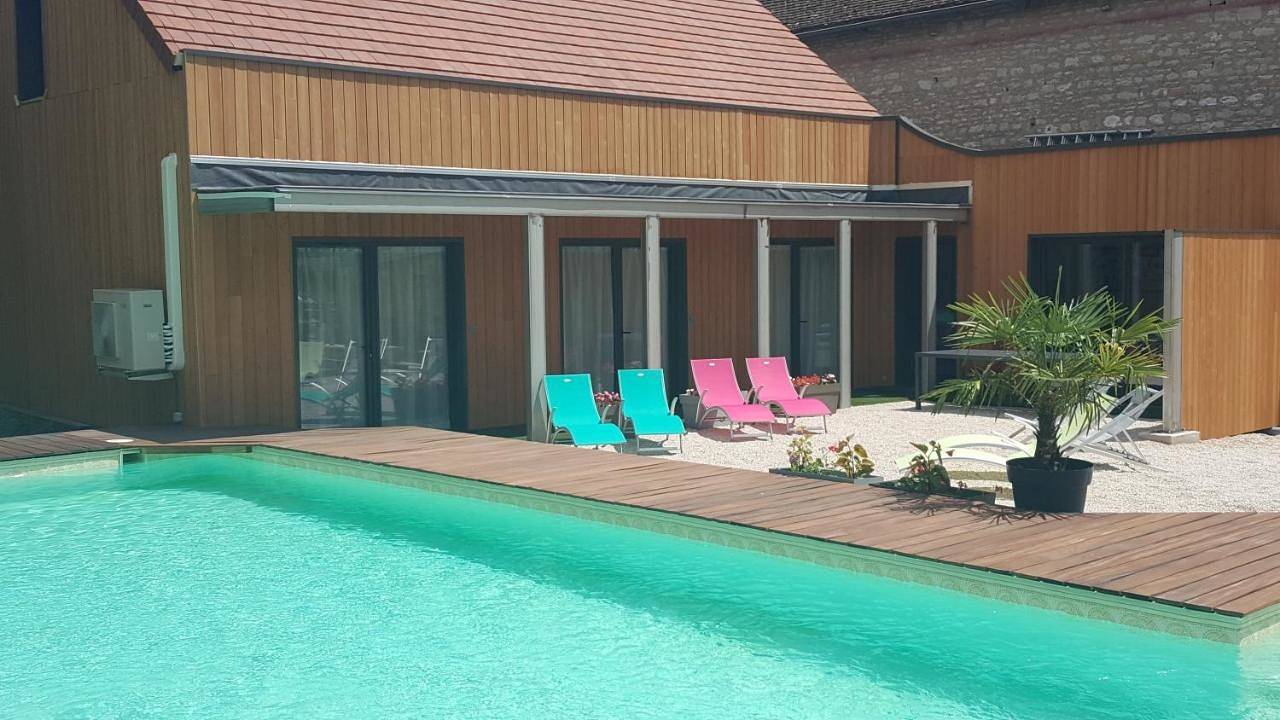 Chambre d’hôte pour 8 personnes avec jardin in Givry, Région de Chalon-sur-Saône