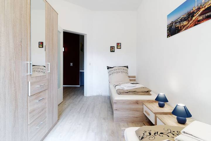 Ganze Wohnung, Grand Apartment in Wald-, Wasser- und S-Bahnnähe nahe Müggelsee in Treptow - Köpenick, Müggelsee