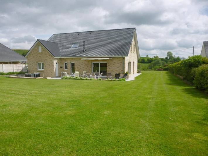 Gîte pour 2 personnes, avec terrasse et jardin dans Bayenghem-lès-Seninghem