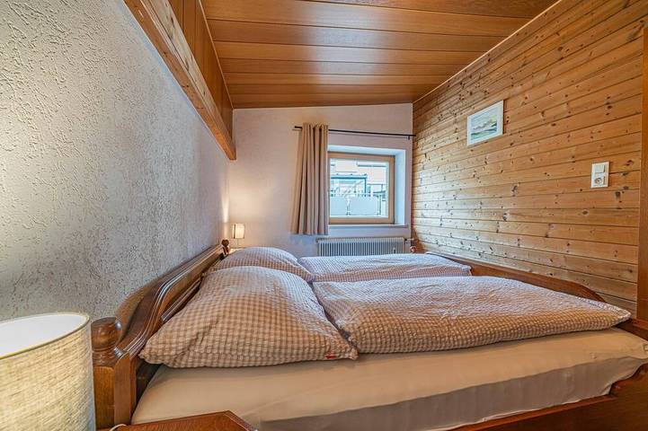 Hütte für 4 Personen, mit Garten in Söll - 2