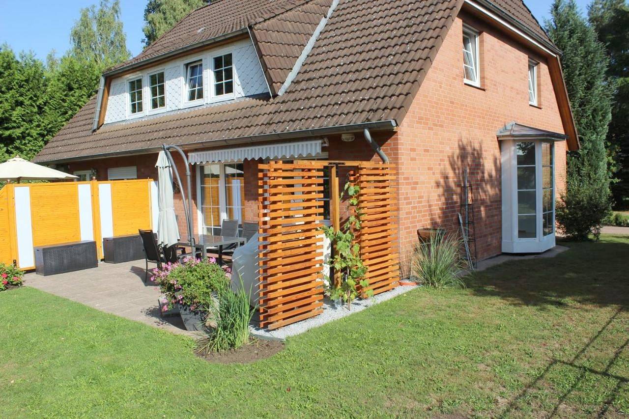 Ferienhaus an der Grenze zu Hamburg Zentrale Lage in Neu Wulmstorf, Landkreis Harburg