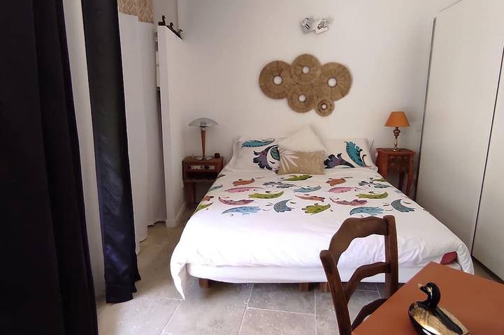 Location de vacances pour 6 personnes, avec terrasse à Eygaliers - 2