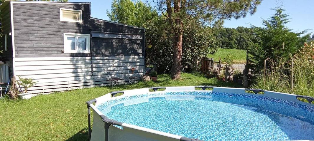Maison d’hôte pour 2 personnes, avec jardin ainsi que piscine et vue, animaux acceptés dans les Hautes-Pyrénées - 2