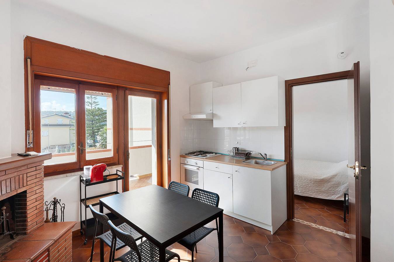 Apartamento entero, Apartamento 'Libeccio Vista Mare' con Vista al Mar, Wi-Fi y Aire Acondicionado in Agropoli, Cilento