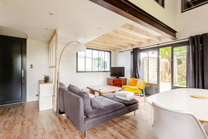 Maison de vacances pour 3 personnes, avec Jacuzzi ainsi que Terrasse et Jardin