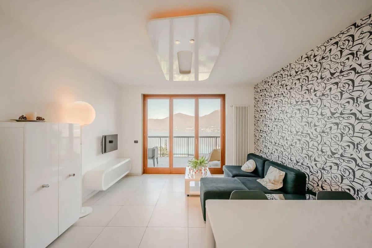 Ganze Wohnung, Stunning 1 bed Lake Maggiore apartment in Bedero Valtravaglia, Brezzo di Bedero