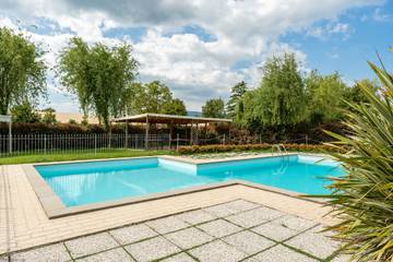 Agriturismo per 7 Persone in Montecarlo (Toscana), Provincia di Lucca, Foto 3