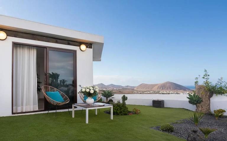 Casa rural para 2 personas, con Balcón y Terraza además de Jacuzzi y Jardín en Soo - 3