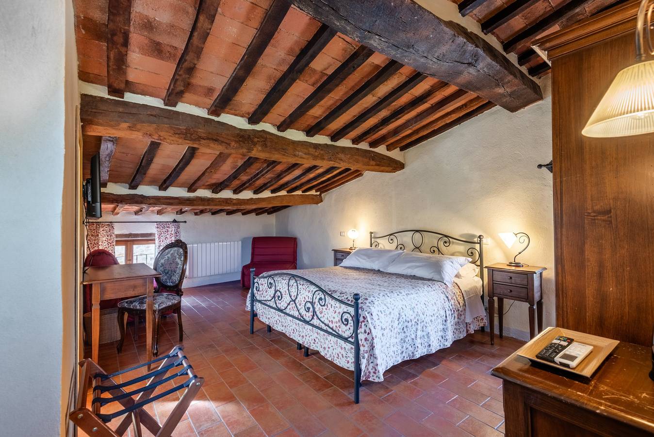 Locanda di Montisi – Zimmer Torre zwischen den Hügeln von Montalcino in San Giovanni d'Asso, Montalcino