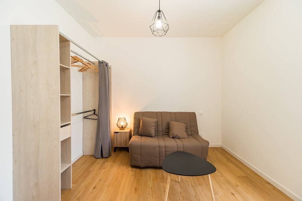 Appartement entier, Studio pratique & cosy - centre de Guingamp in Guingamp, Région de Guingamp