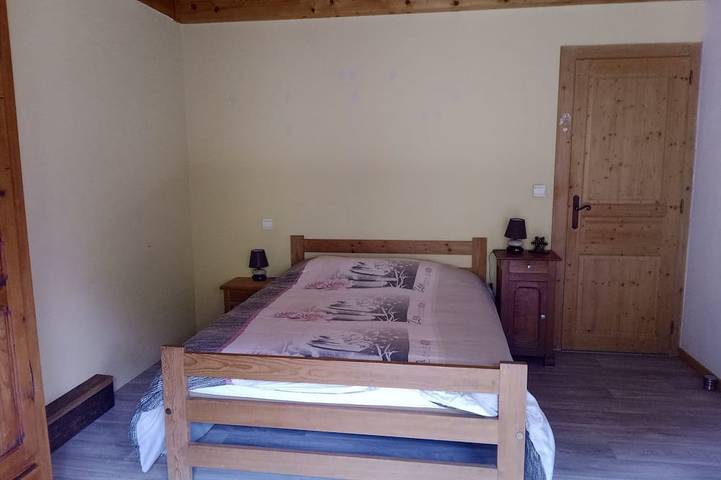 Gîte pour 8 personnes, avec jardin et balcon dans Glières-Val-de-Borne - 3