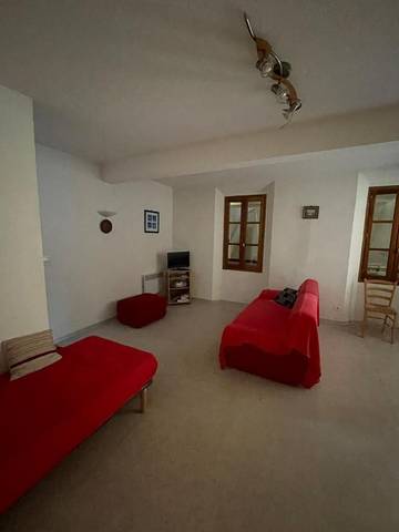 Gîte pour 7 personnes, avec terrasse et vue à Pézilla-de-Conflent
