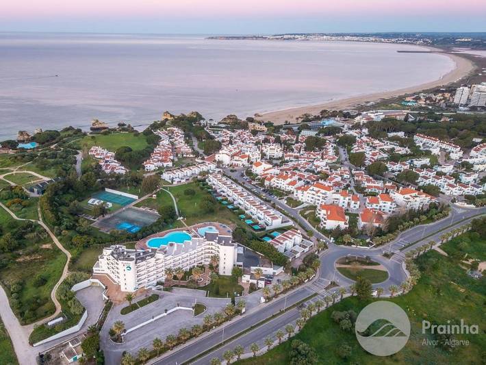 Aparthotel para 2 pessoas, com Varanda e Terraço e ainda Jardim and Piscina infantil em Alvor