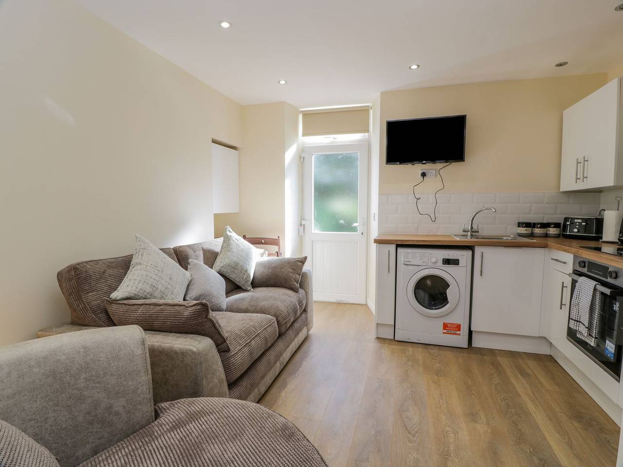 Entire apartment, 8 George Street in Millport, Ayrshire