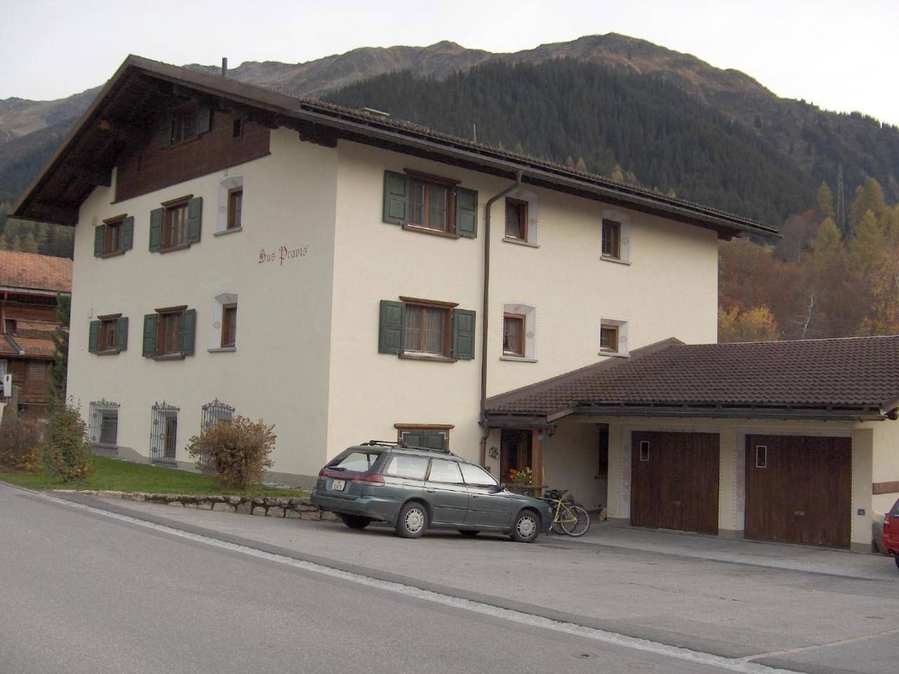 Ganze Wohnung, Hus Pravis in Klosters-Serneus, Plessur Alpen