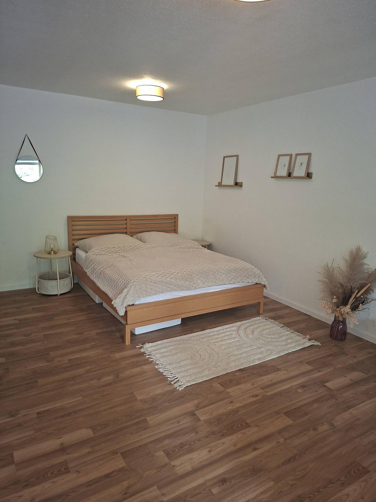 Ganze Ferienwohnung, Appartement/Fewo, Bad, Wc, Balkon in Bad Dürkheim, Pfälzer Rheinebene