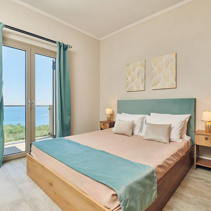 Apartamento entero, Apartamento 'Pelagaki Sunrise 2 Dormitorios' con vistas al mar, Wi-Fi y aire acondicionado in Zante